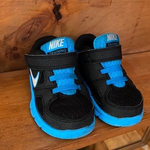 Nike training toddler sneakers size 5C